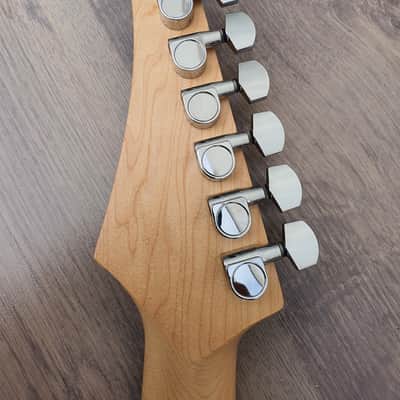 Yamaha RGX 121DM image 16