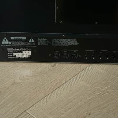 Roland JV-1080 64-Voice Synthesizer Module 1994 - 2001 - Black image 6