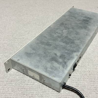 Furman HDS-6 Headphone Distribution System 2000s - White image 7