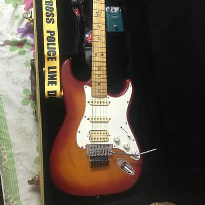 Fender Richie Sambora Signature Cherry Sunburst Japan //// free   many stuffs image 1