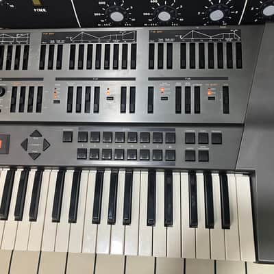 Roland JD-800 with original manuals, without red glue, just serviced image 4