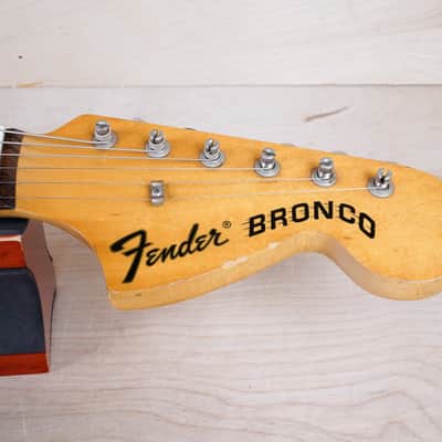 Fender Bronco 1975 Olympic White USA Vintage Offset w/ Bag image 4