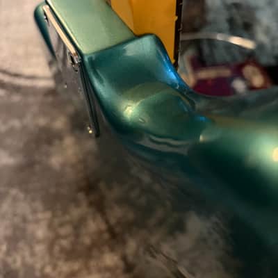 Fender American Professional Classic Jaguar 2025 - Present - Faded Sherwood Green Metallic image 4