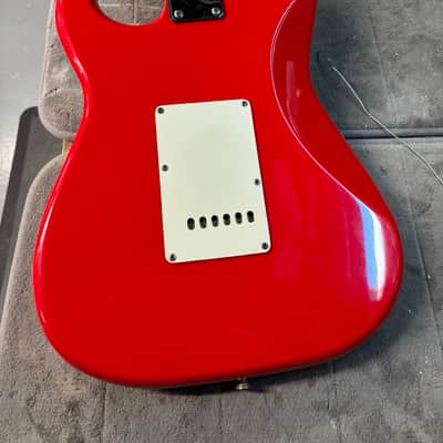 Fender Squier Stratocaster 1987 - Red image 2