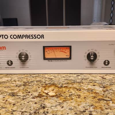 Warm Audio WA-2A Leveling Amplifier 2016 - Present - Gray image 7
