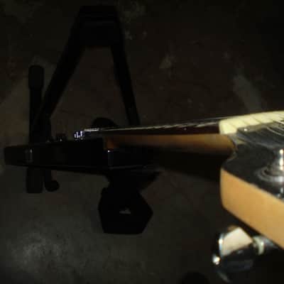 Mahar Flying V image 10