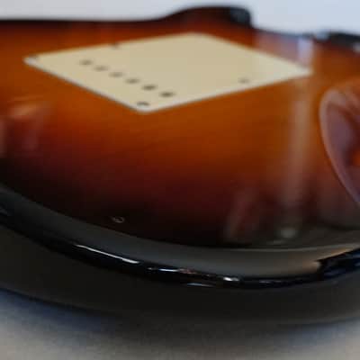 Cool Z Fujigen ZST-M10R Strat 3 Tone SB 24.75" Scale V. Good image 15