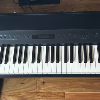 Roland FP-90 88-Key Digital Portable Piano Black