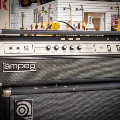Ampeg V4B &2x10/1x15 70s image 2