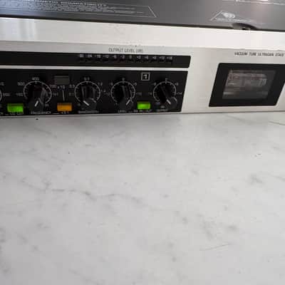 Behringer Ultragain Pro MIC2200 Vacuum Tube Mic Line Preamp 2009 - Present - Standard image 3