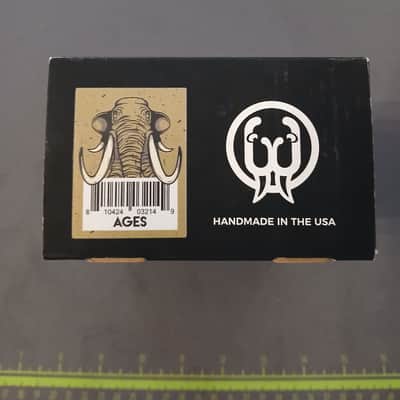 Walrus Audio Ages Five-State Overdrive 2020 - Present - Olive Green with box and goodies no velcro. image 7