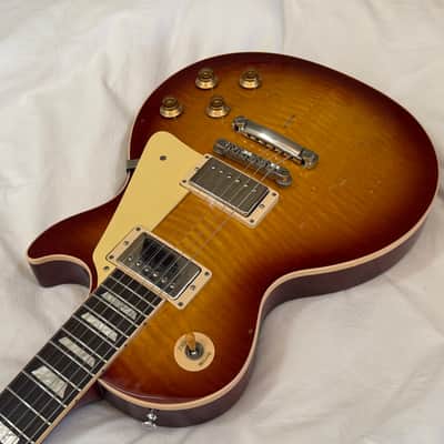 Gibson Les Paul Standard - Light Aged - Honey Burst image 6