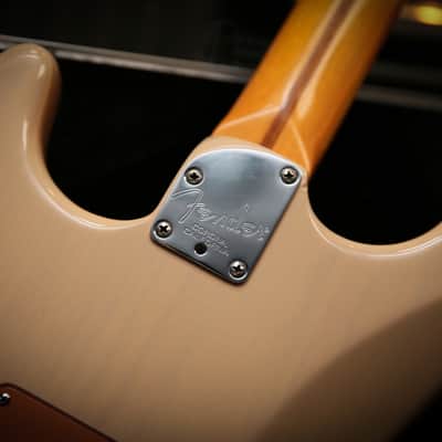 2009 Fender American Deluxe Stratocaster S1 Honey Blonde image 8