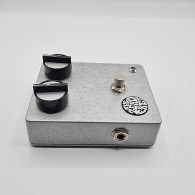 The Zero Fret Earth Sound Research Graphic Fuzz Clone image 5