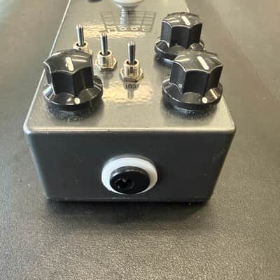 JHS Kilt V2 Overdrive Distortion Fuzz Pedal- Pre owned image 5