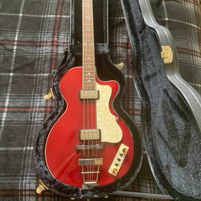 Hofner Club Bass Translucent red image 2