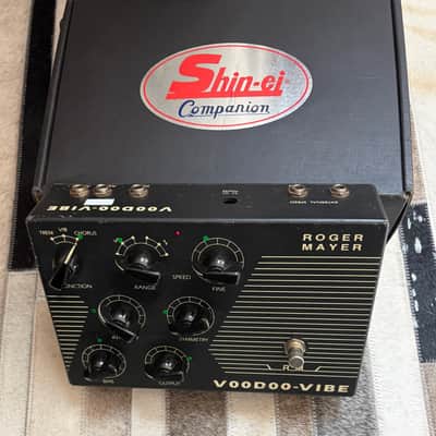 Roger Mayer Voodoo Vibe | Reverb