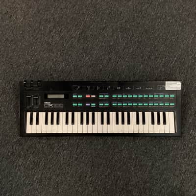 Yamaha DX-100 FM Synthesizer image 4