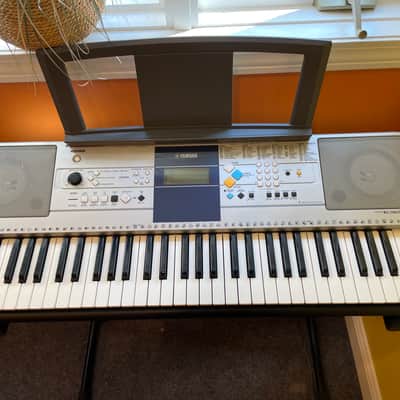 Yamaha PSR E323 Unknown image 2