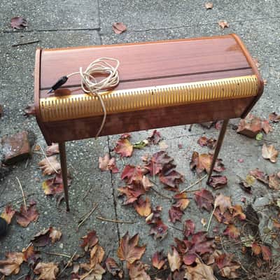 Farfisa Sonette 1960s – Rare Italian Electric Accordion – Fully Working & Recently Serviced image 7