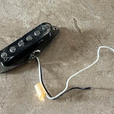 1976 Fender Stratocaster guitar pickup image 1