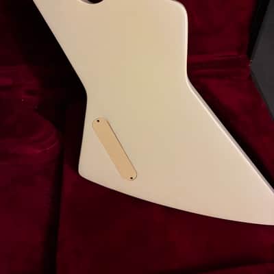 Gibson Explorer 1979-1981 - Matte White. image 6
