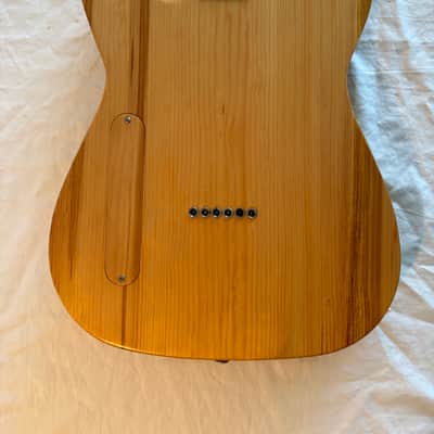 Electric Guitar - Reclaimed Pine T-Style - Gladstone - 150 image 2