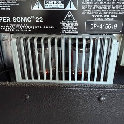 Fender Super-Sonic 22 2-Channel 22-Watt 1x12" Guitar Combo 2010 - Present - Black image 19