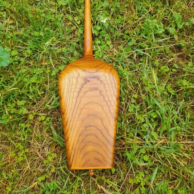 Georgian folk music instrument Panduri | String instrument Panduri | ფანდური | Fanduri image 8