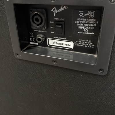 Fender Rumble 115 300w 1x15" Bass Speaker Cabinet (2018) image 4
