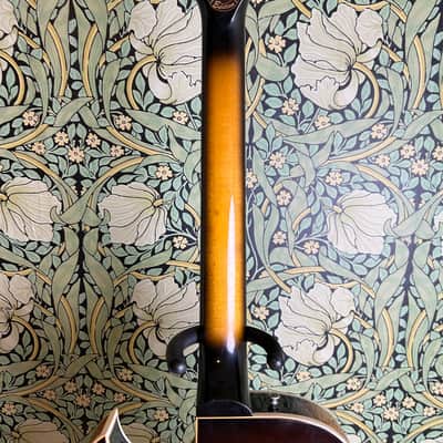Gibson Limited Edition ES-135 Tobacco Burst 2000 image 14