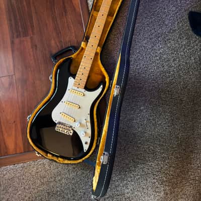 1988 MIJ Squier Bullet S3-T - Black image 1