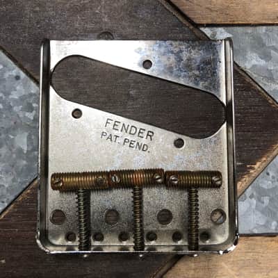Real Life Relics Fender® Aged Nickel Pat Pend Vintage Telecaster® Bridge with Aged Threaded Steel Saddles 0056038049  D5