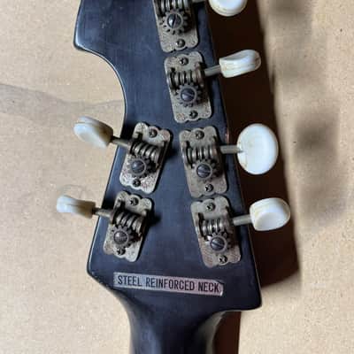 Silvertone Solid Body 60s - Sunburst image 8