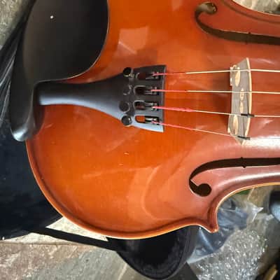 Violin, 4/4 size. with case and bow. image 3