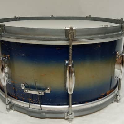 1950s Gretsch X4102 ‘Renown’ 14″ x 6.5″ Snare Drum in Blue/Silver Duco - 3 ply image 9