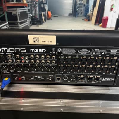 Midas M32R LIVE Digital Mixing Console 2018 - Present - Black image 13