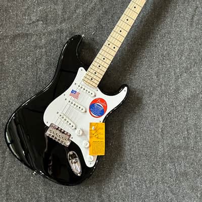 Fender Eric Clapton Artist Series Stratocaster with Vintage Noiseless Pickups  Black #US23019408 7 lbs  11.7 oz image 11