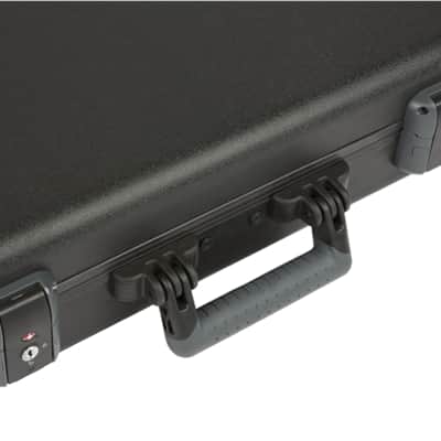 Fender Deluxe Molded Case image 4