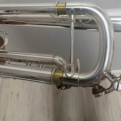 Yamaha YTR-8335LAIIS Custom Bb Trumpet 2021 - Present - Silver-Plated image 3