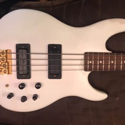Peavey Dynabass 1989 White image 9