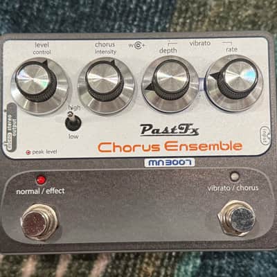 PastFx Chorus Ensemble MN3007 + True Bypass Mod! ( Ce-1 / Ce 1