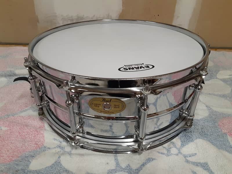 Pearl Pearl Custom Alloy Sensitone 10 Lug chrome steel snare image 1