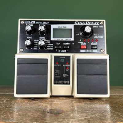 Boss DD-20 Giga Delay with Tap Tempo 2005 - Present - White image 2