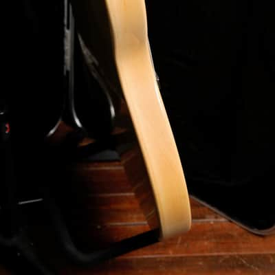 Rickenbacker 330 Mapleglo Semi-Hollow Electric Guitar 2024 Pre-Owned image 10