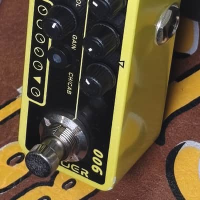 Mooer 006 Classic Deluxe Micro Preamp 2010s - Black/Yellow image 1