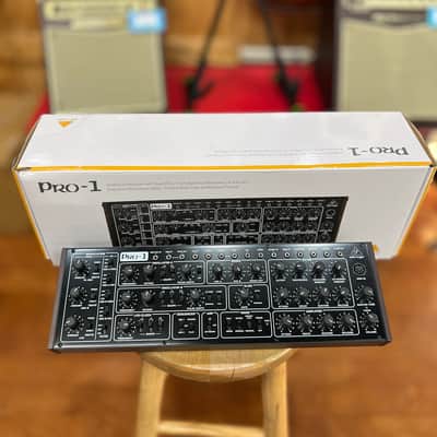 Behringer Pro-1 Semi-Modular ANALOG Synthesizer '20