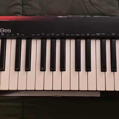 M-Audio Keystation 49es MIDI Keyboard Controller image 1