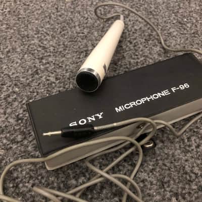 rare Sony F-96 - Dynamic Cardioid Microphone, Vintage, 1970s, Japan, comes with case image 2