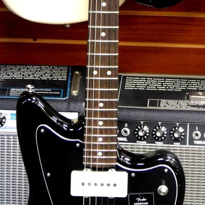 2025 Fender American Professional Classic Jazzmaster Electric Guitar w/Gig Bag! VERY NICE!!! image 3